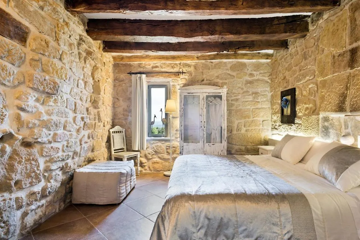 Catalunya Casas Fabulous Villa For 28 With Heated Pool Tora de Riubregos